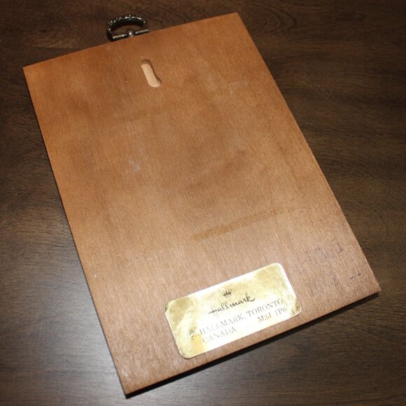 3/$118❤️vintage 1966 THE GRADE A TEACHER AWARD Peanuts wooden plaque wall decor - Picture 5 of 7